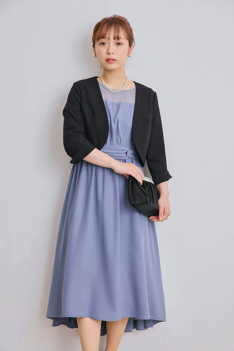 ライトブルーのレース切替フレアドレス