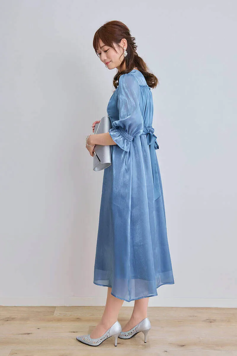 ブルーのシャイニーシアードレス