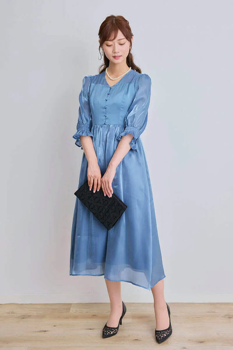 ブルーのシャイニーシアードレス