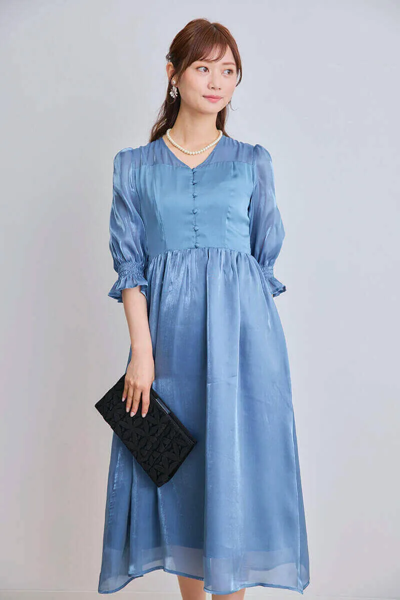 ブルーのシャイニーシアードレス