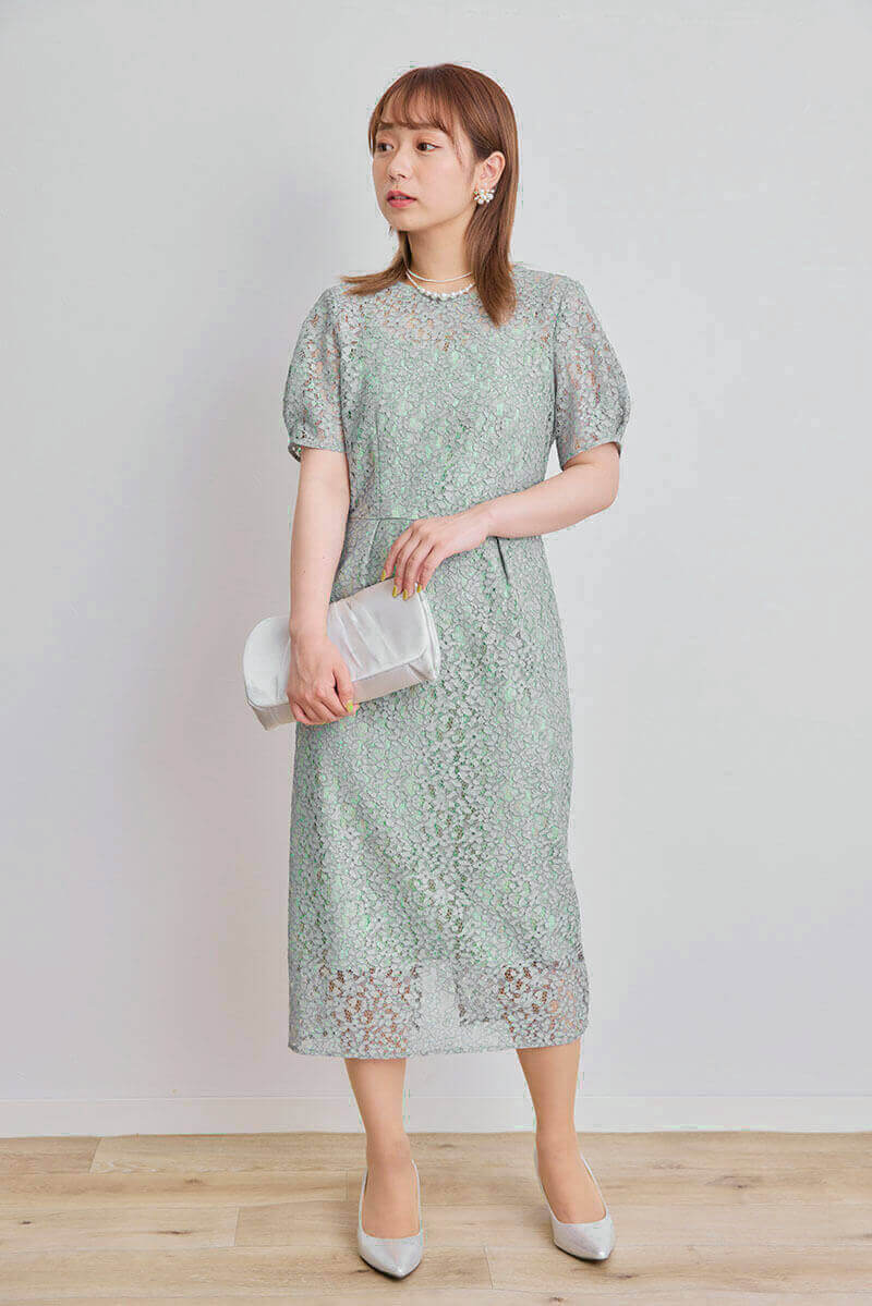 ライトグリーンの配色レースIラインドレス