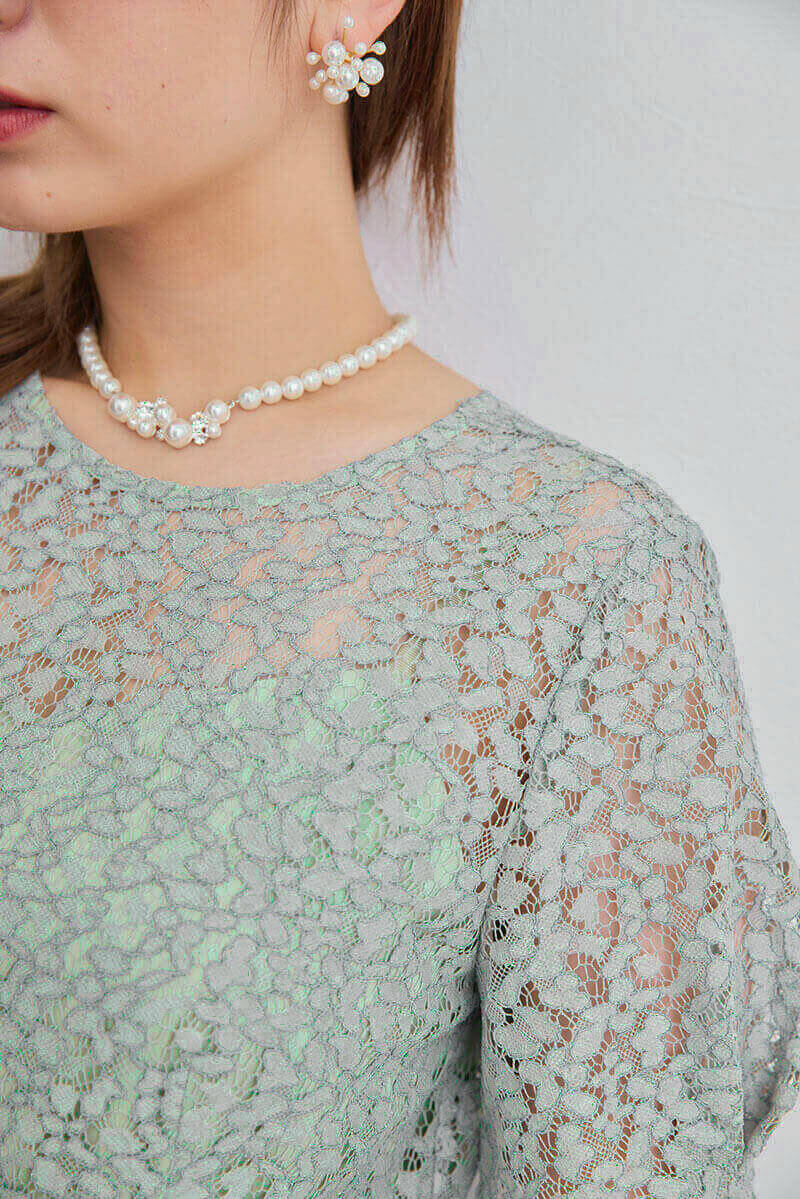 ライトグリーンの配色レースIラインドレス