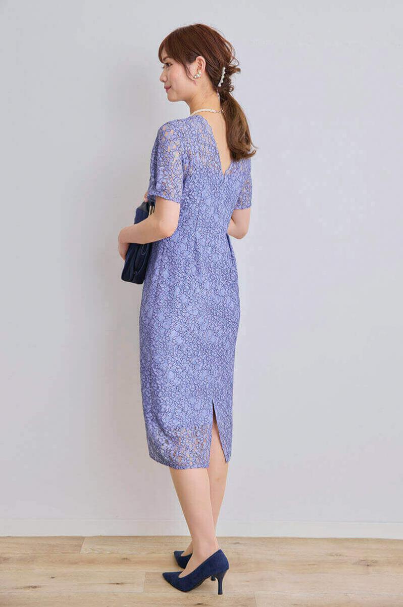 ブルーの配色レースIラインドレス