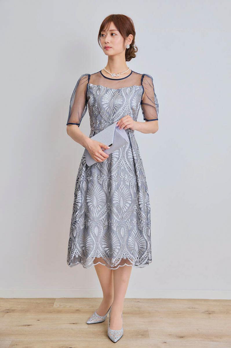 ネイビーのダマスク柄シアードレス