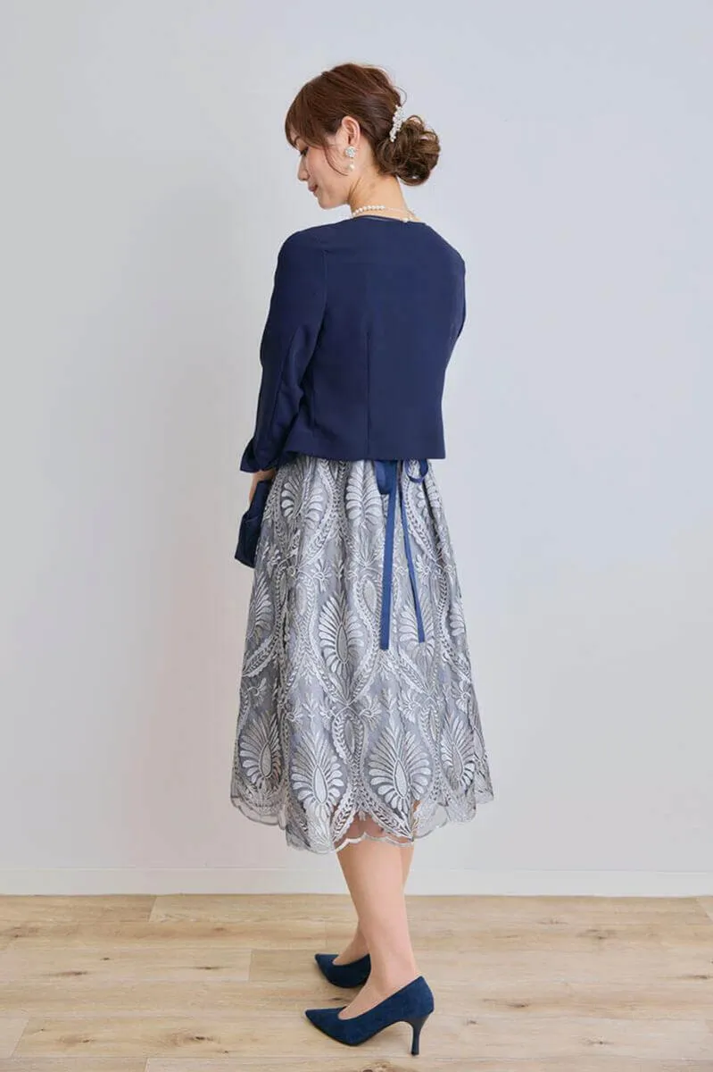 ネイビーのダマスク柄シアードレス