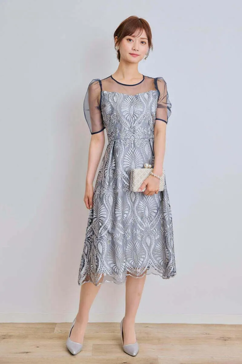 ネイビーのダマスク柄シアードレス