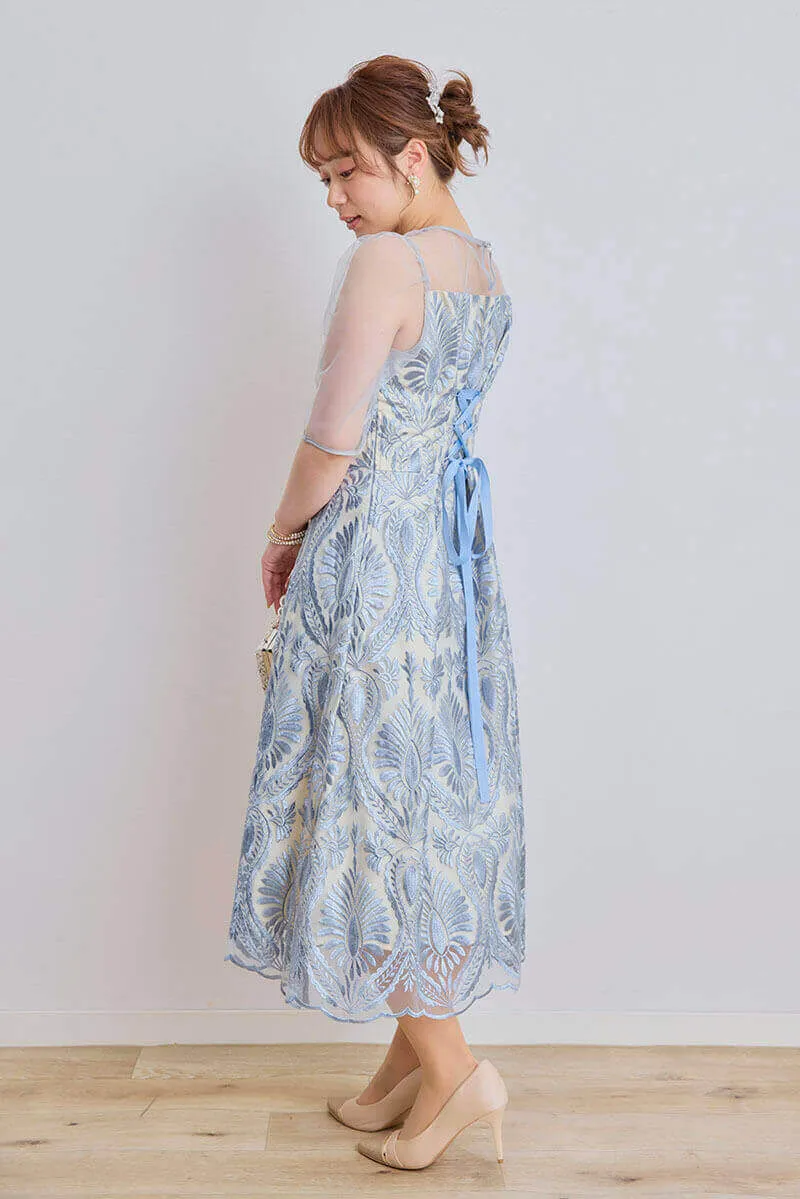 アイスブルーのダマスク柄シアードレス