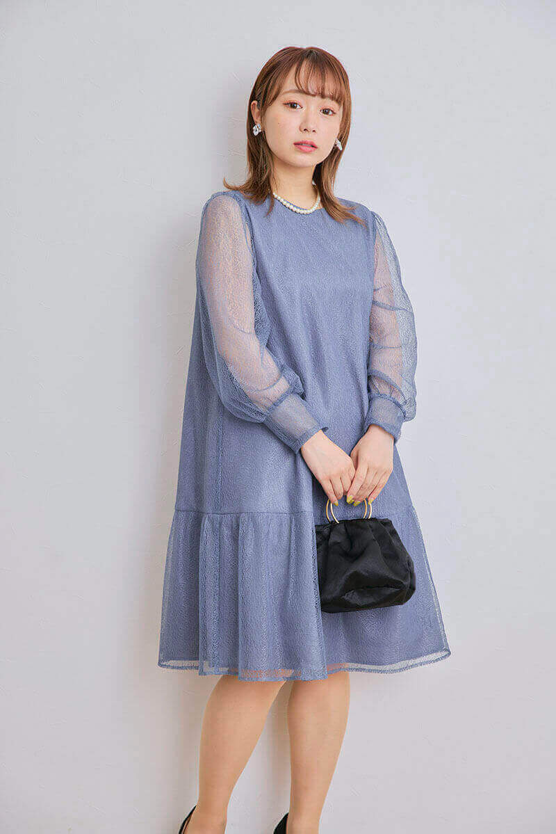ブルーのメロンチュールショートドレス