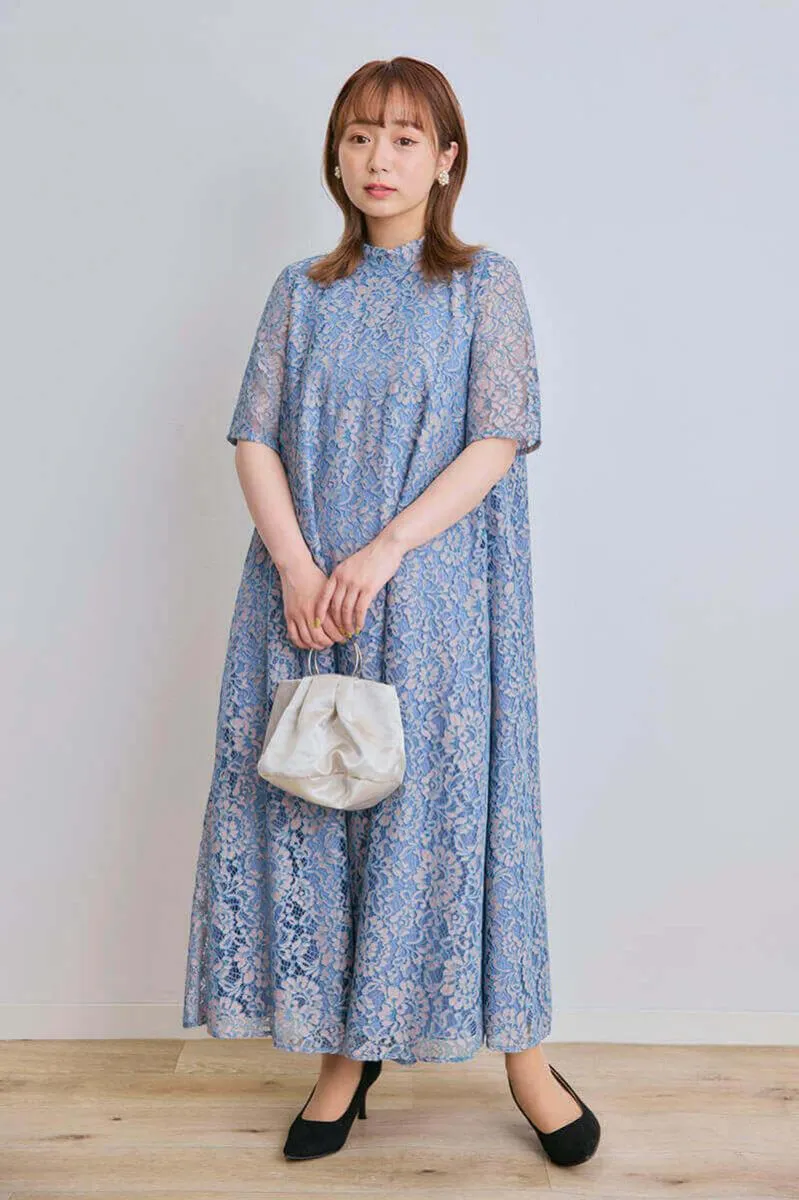 ブルー×ピンクのオールレース半袖ドレス