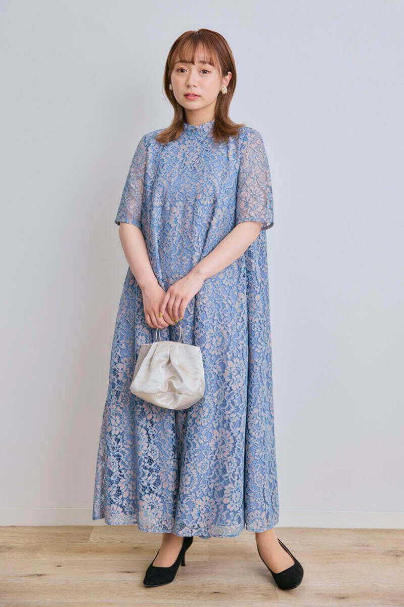 ブルー×ピンクのオールレース半袖ドレス