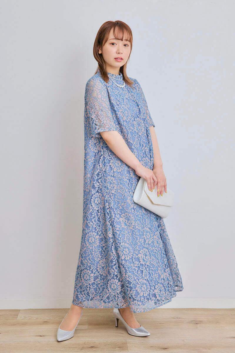 ブルー×ピンクのオールレース半袖ドレス