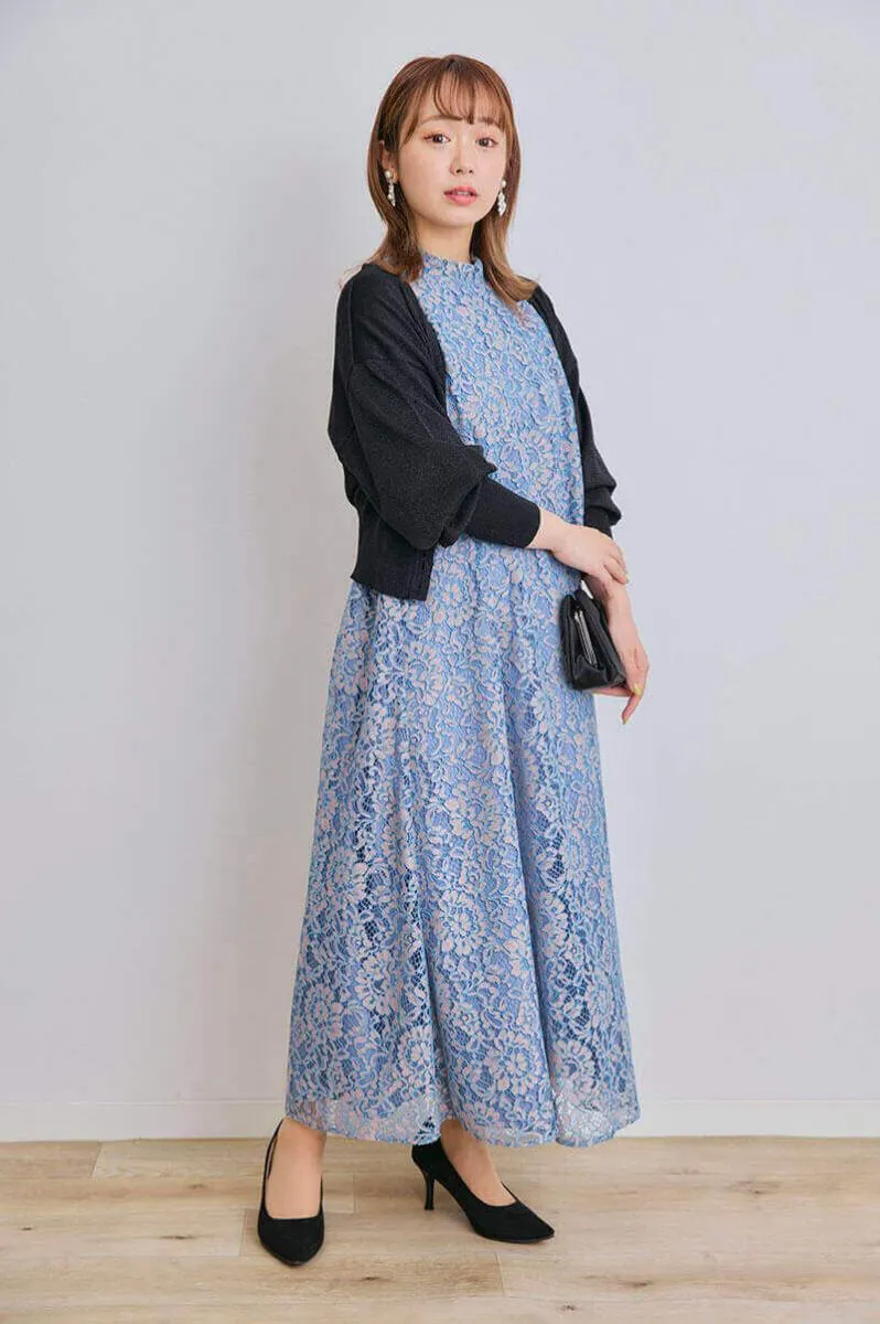 ブルー×ピンクのオールレース半袖ドレス