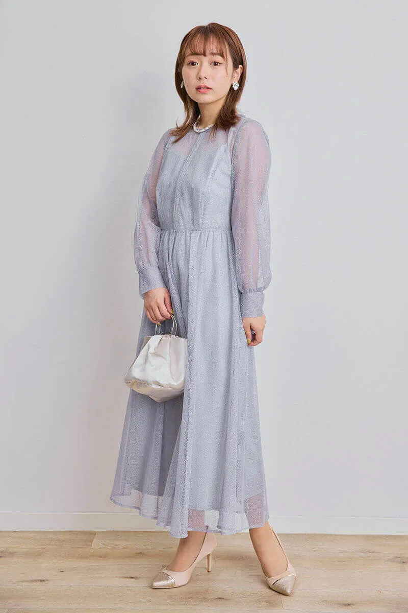 ブルーグレーの幾何学チュールドレス