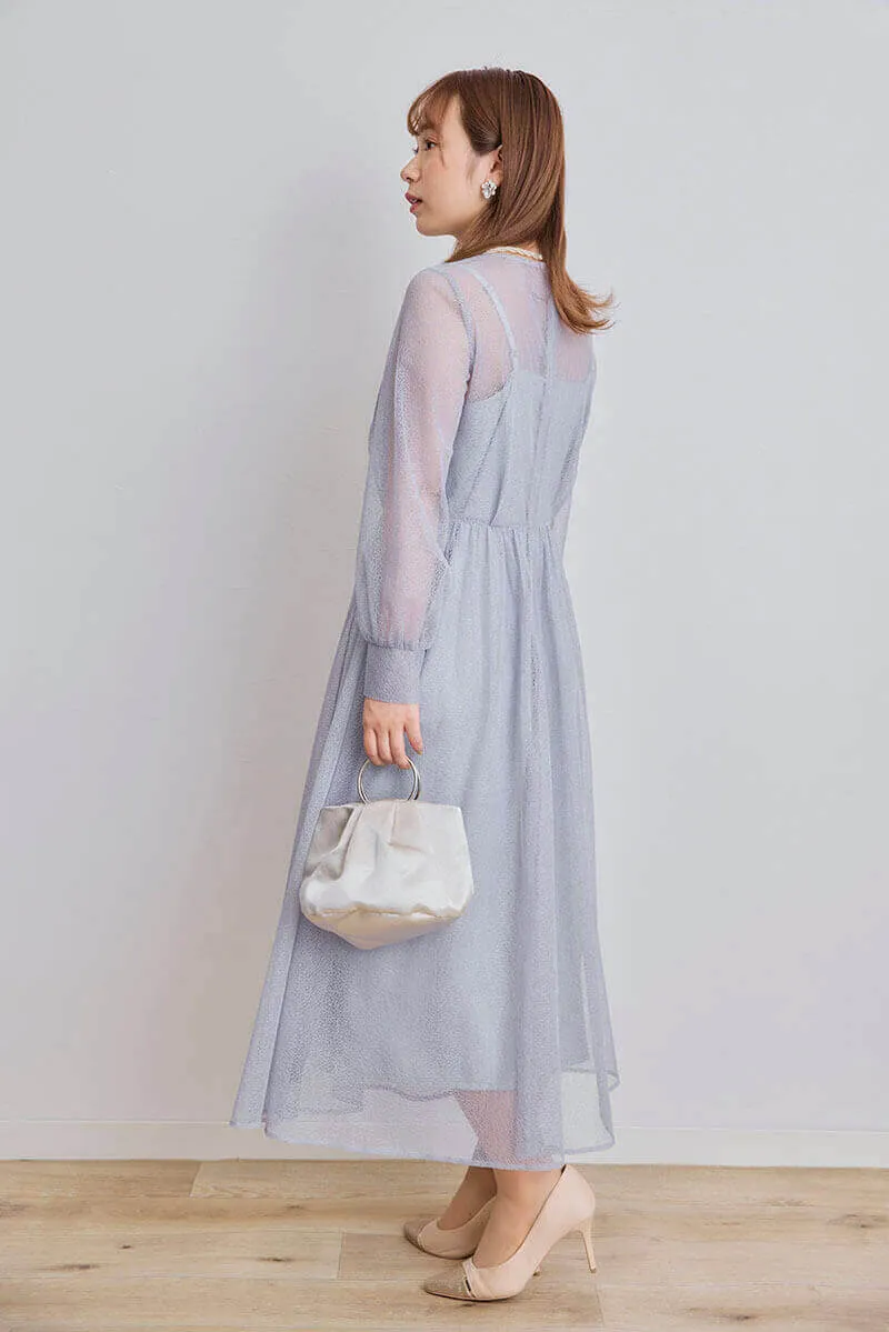 ブルーグレーの幾何学チュールドレス