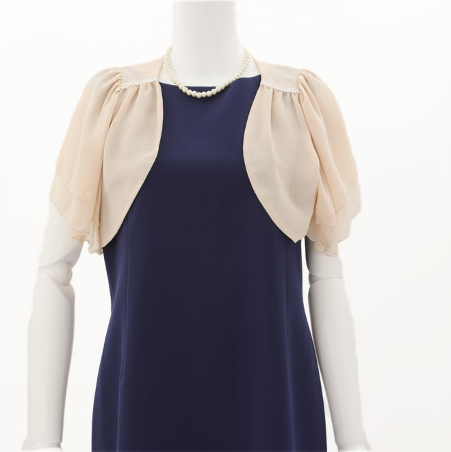 ベージュシフォン胸元ビーズのボレロ