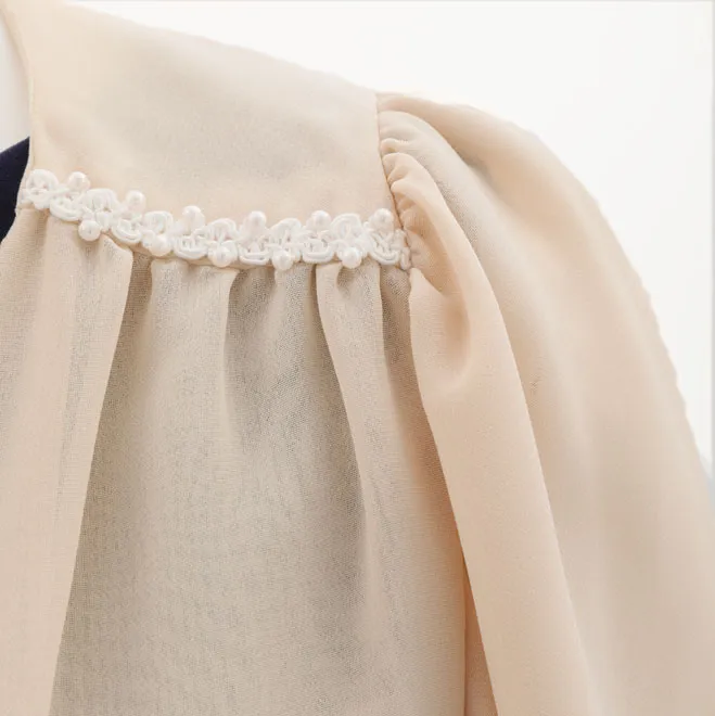 ベージュシフォン胸元ビーズのボレロ