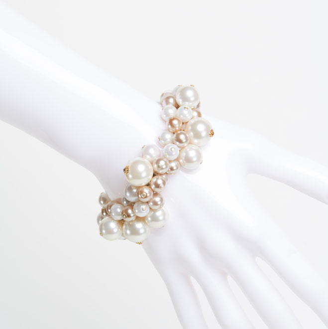 大小パールのブレスレット