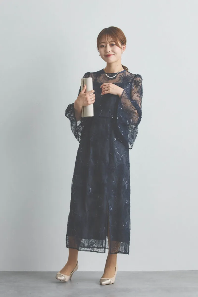 ネイビーのスパンコール刺繍Iラインドレス