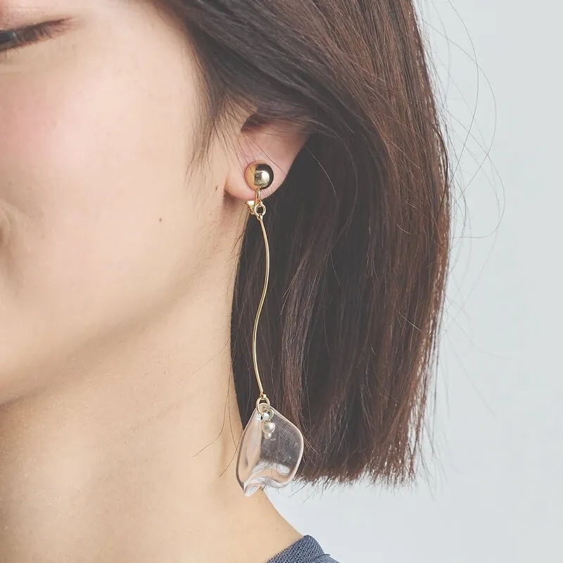 クリアフラワーイヤリング