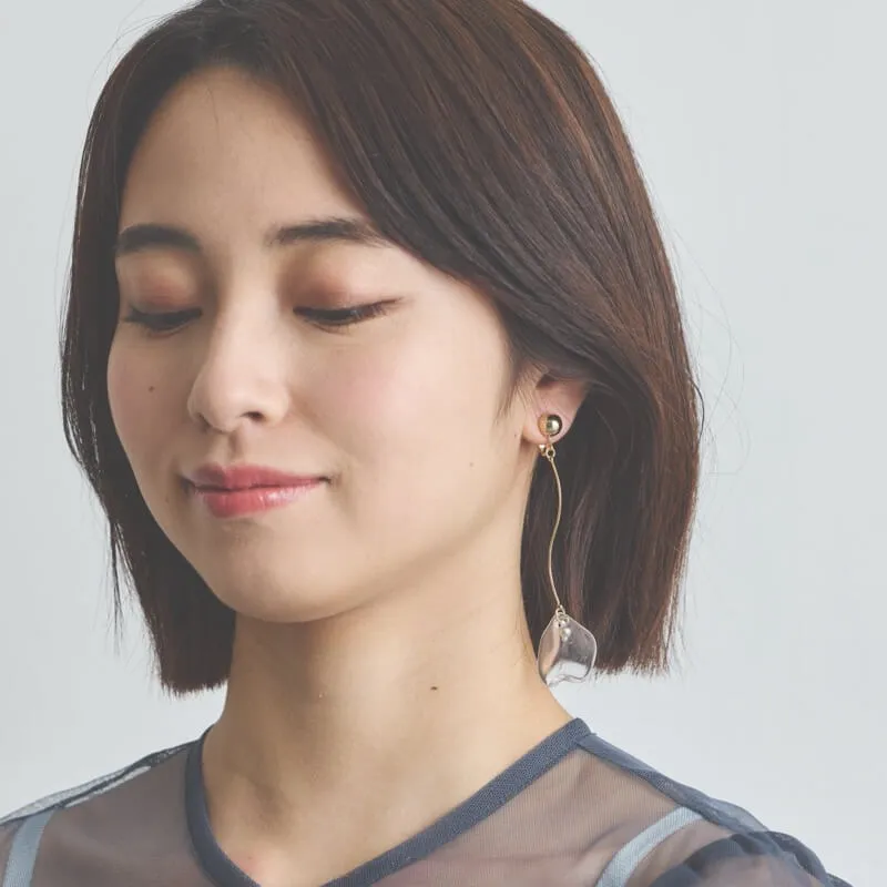 クリアフラワーイヤリング