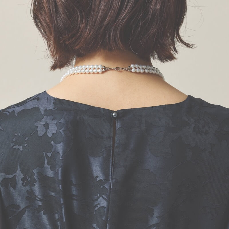 2連パールのミディアムネックレス