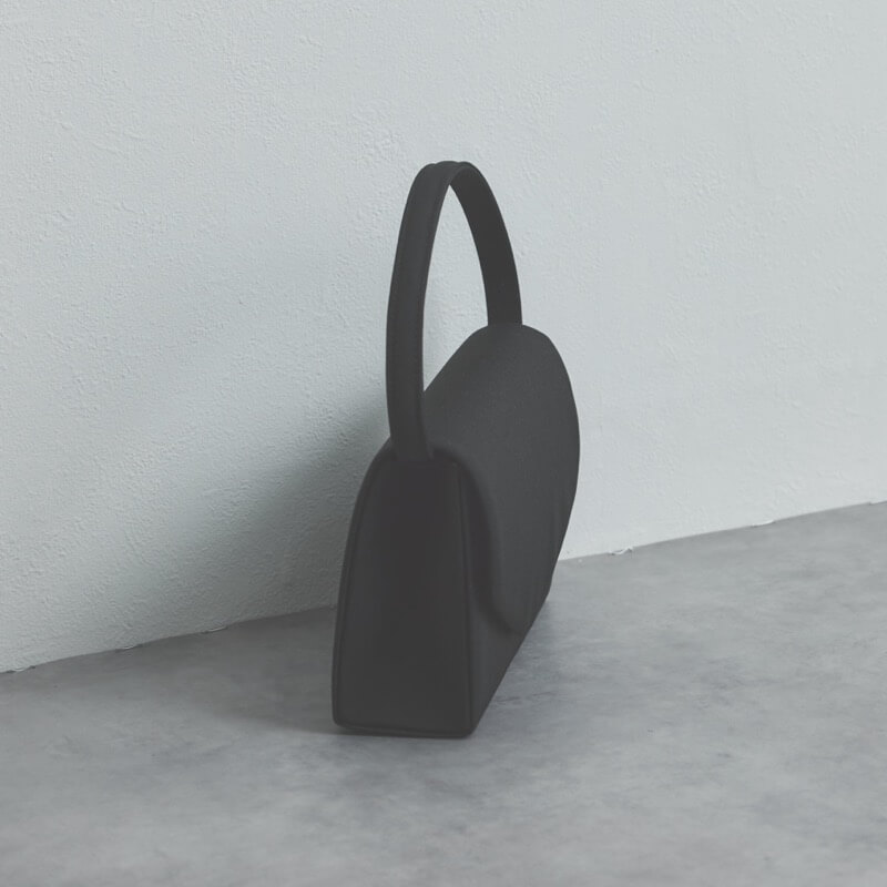 ブラックの2WAYフォーマルバッグ