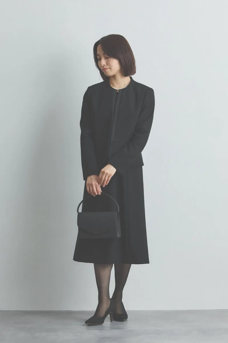 ブラックのクラシックフォーマルセレモニースーツセット