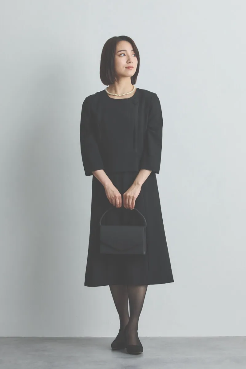 ブラックのクラシックフォーマルセレモニースーツセット