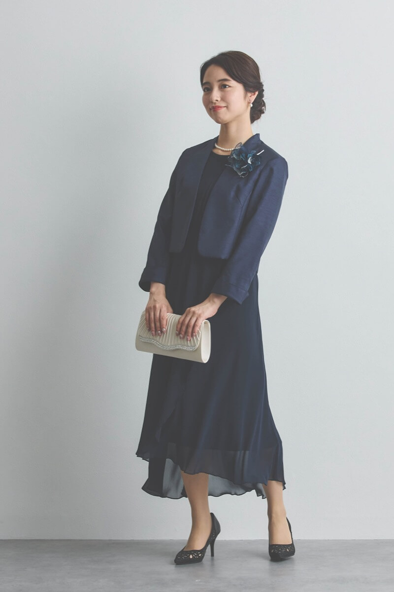 ネイビーのアシンメトリーシフォンドレス [ 店頭販売価格 55,000円 ]