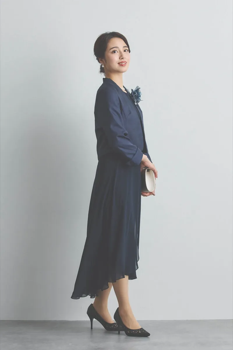 ネイビーのアシンメトリーシフォンドレス [ 店頭販売価格 55,000円 ]