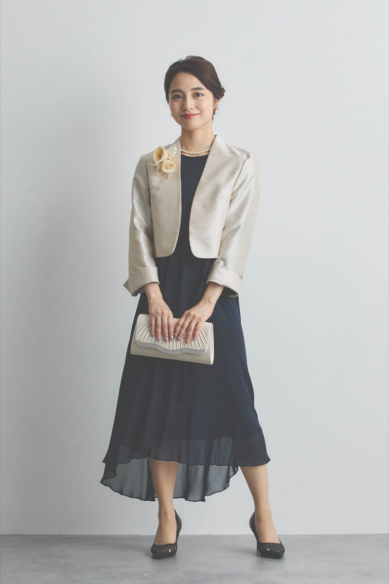 ネイビーのアシンメトリーシフォンドレス [ 店頭販売価格 55,000円 ]