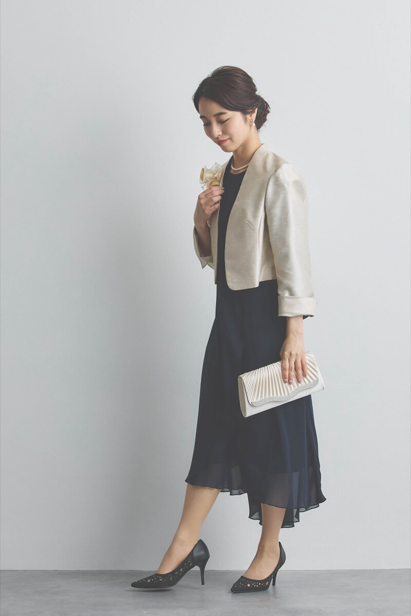 ネイビーのアシンメトリーシフォンドレス [ 店頭販売価格 55,000円 ]