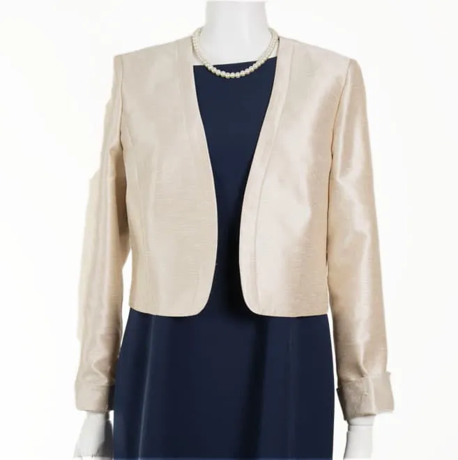 ベージュのシャンタン長袖ボレロ