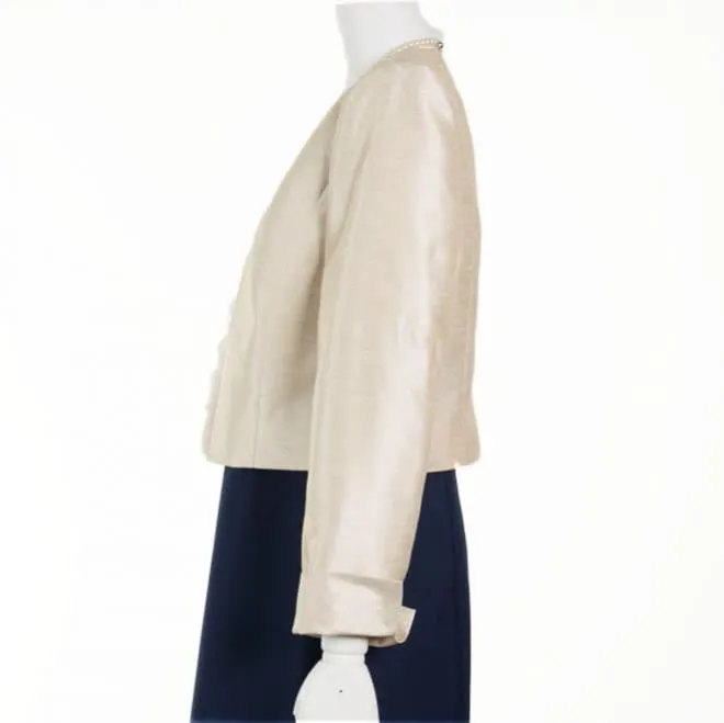 ベージュのシャンタン長袖ボレロ