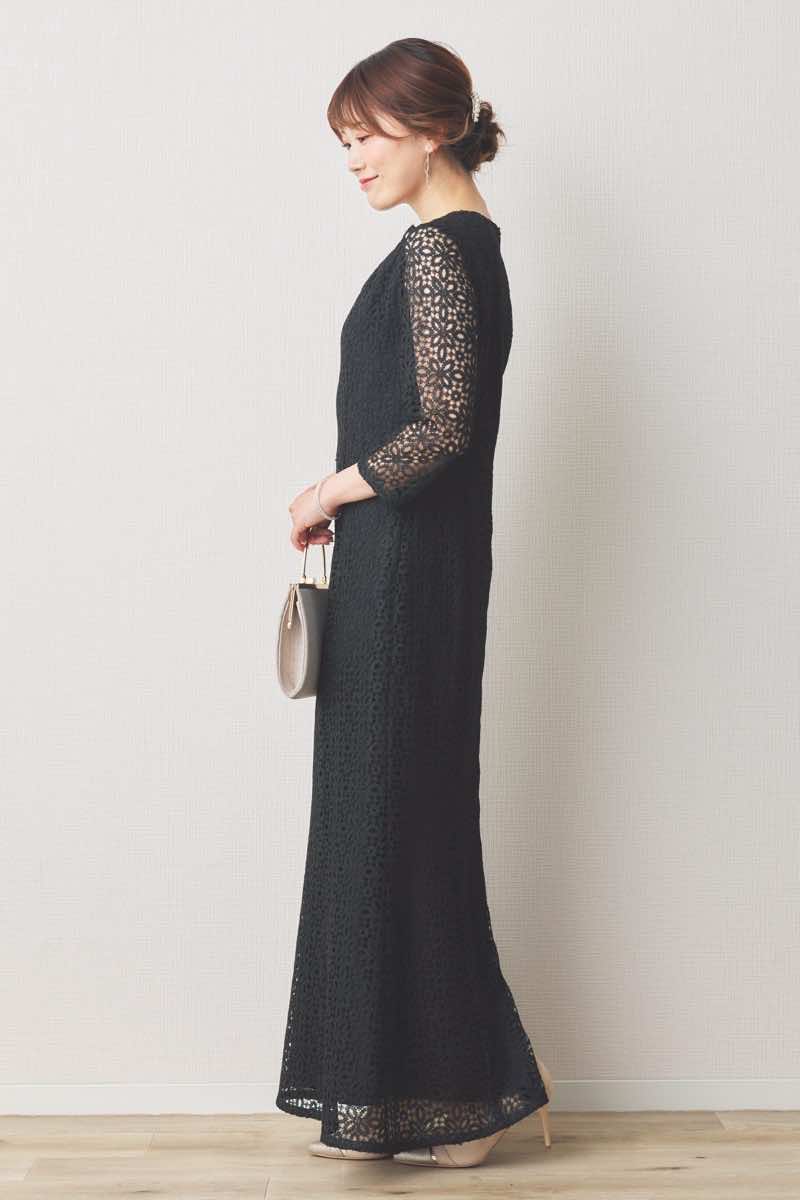 ブラックのラメクロシェレースドレス [ 店頭販売価格 38,500円 ]