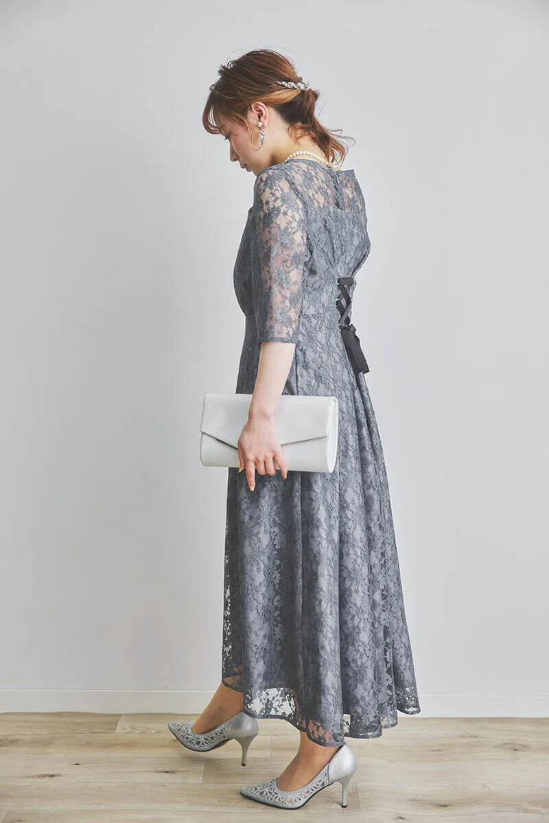 ブルーグレーの総レースフィッシュテールドレス