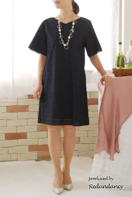 ネイビーの総レースAラインドレス