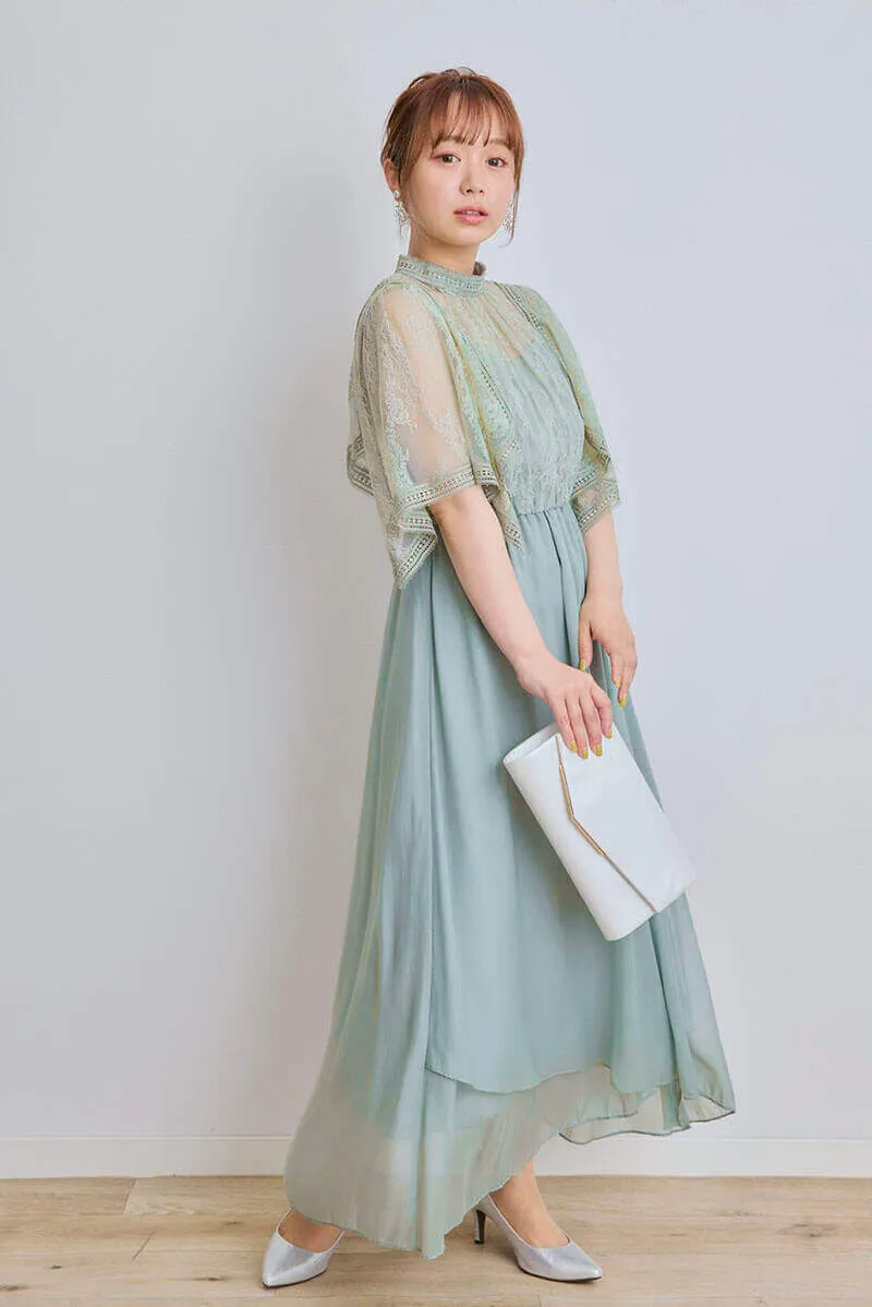 ライトグリーンのハンカチスリーブシフォンドレス