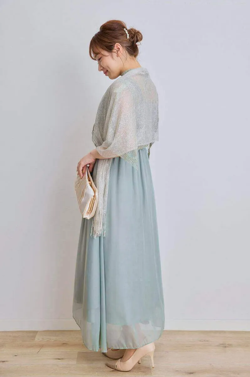 ライトグリーンのハンカチスリーブシフォンドレス