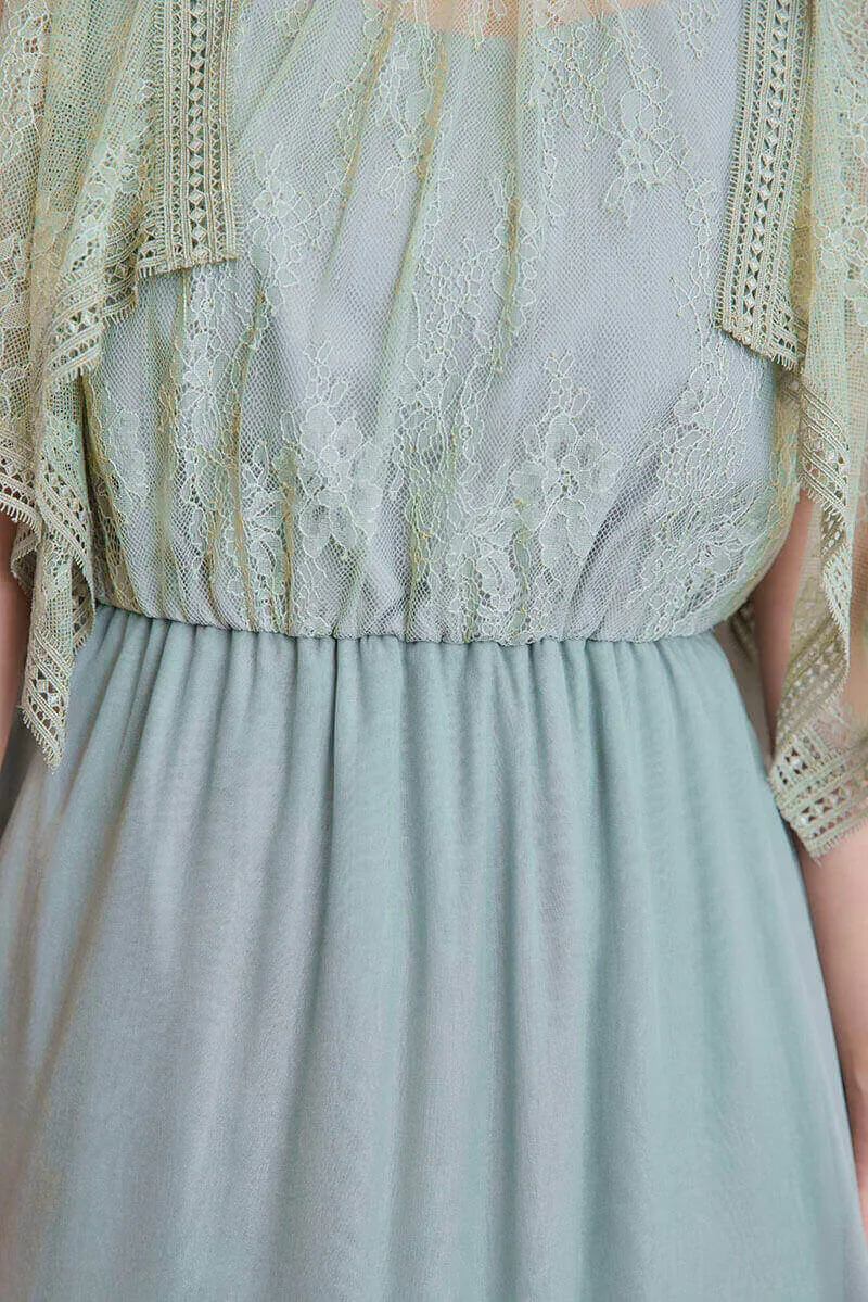ライトグリーンのハンカチスリーブシフォンドレス