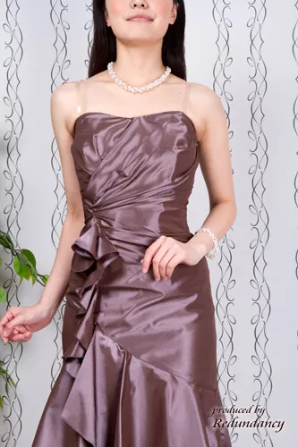 ブラウンのベアトップフリルマーメイドドレスコーディネートセット