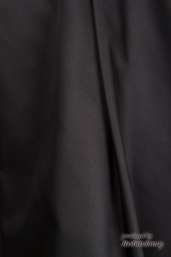 ブラック×ホワイトのウエスト切替プリンセスラインドレス