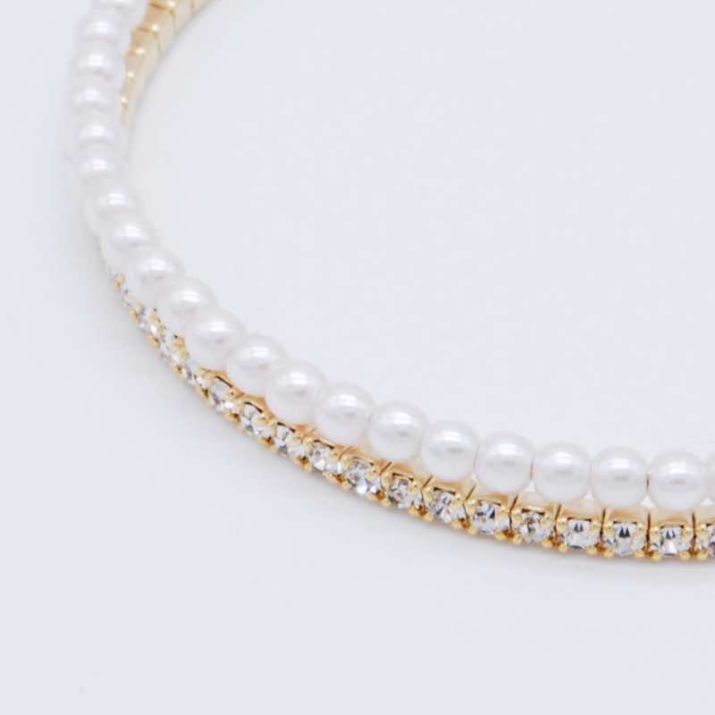 パールとストーンのラインバングル