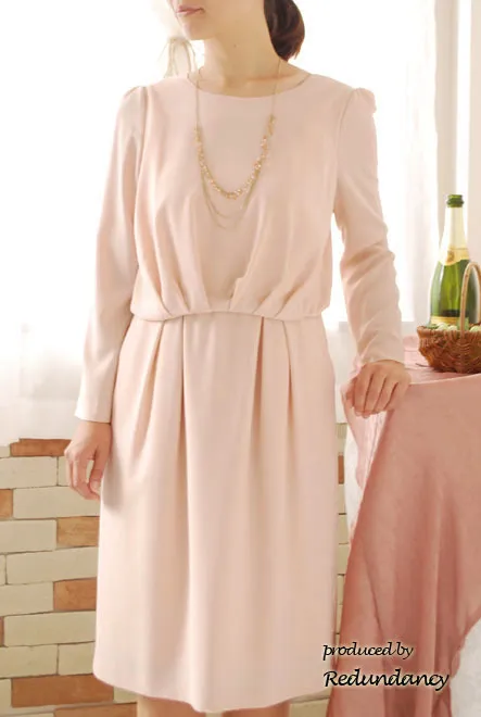 ピンクのウエストギャザータイトスカートワンピース