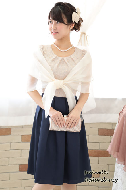 ベージュのダブルリボンパール付きバレッタ