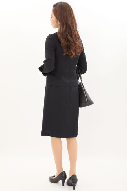 ネイビーのツイードノーカラーセレモニースーツセット