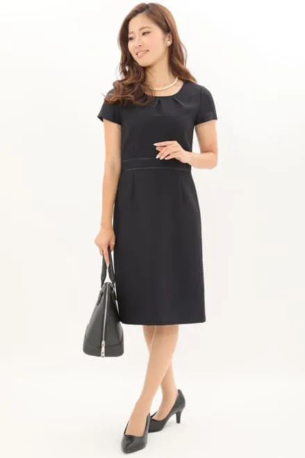 ネイビーのツイードノーカラーセレモニースーツセット