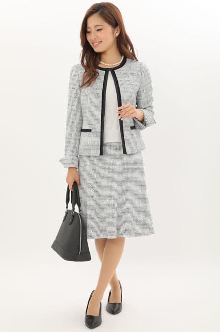 ホワイト×ライトブルーのシフォントップスセレモニースーツセット