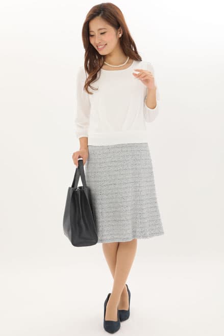 ホワイト×ライトブルーのシフォントップスセレモニースーツセット