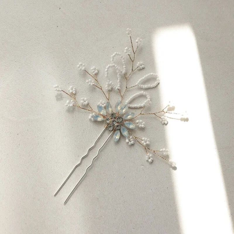 フラワーのヘアかんざし(ゴールド)